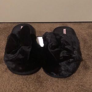 Black Victoria’s Secret Slippers NWT